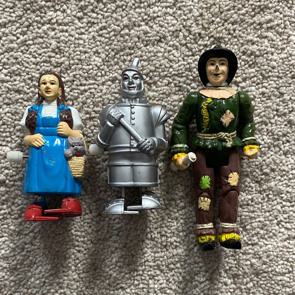 1988 Dorothy, Tin Man, Scarecrow Wizard of Oz MGM/Turner Windup Doll